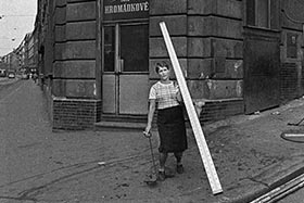 U hospody Na Hromádkové (Praha - Smíchov, asi 1976)
